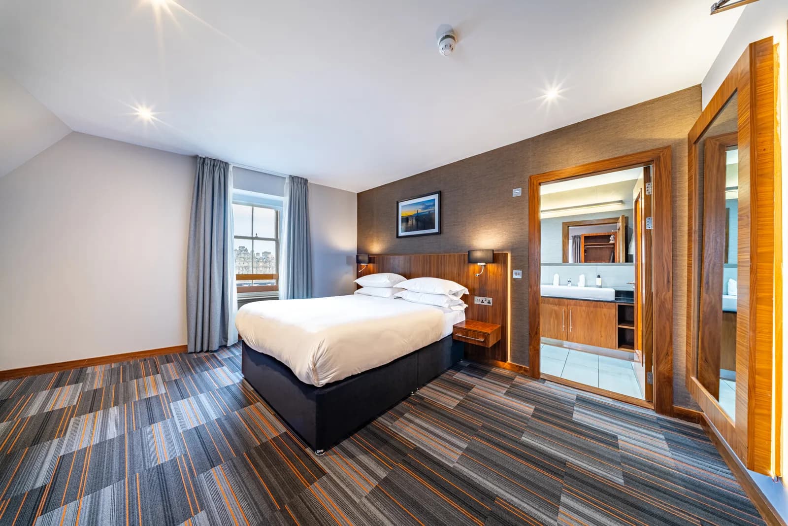 Classic King Room