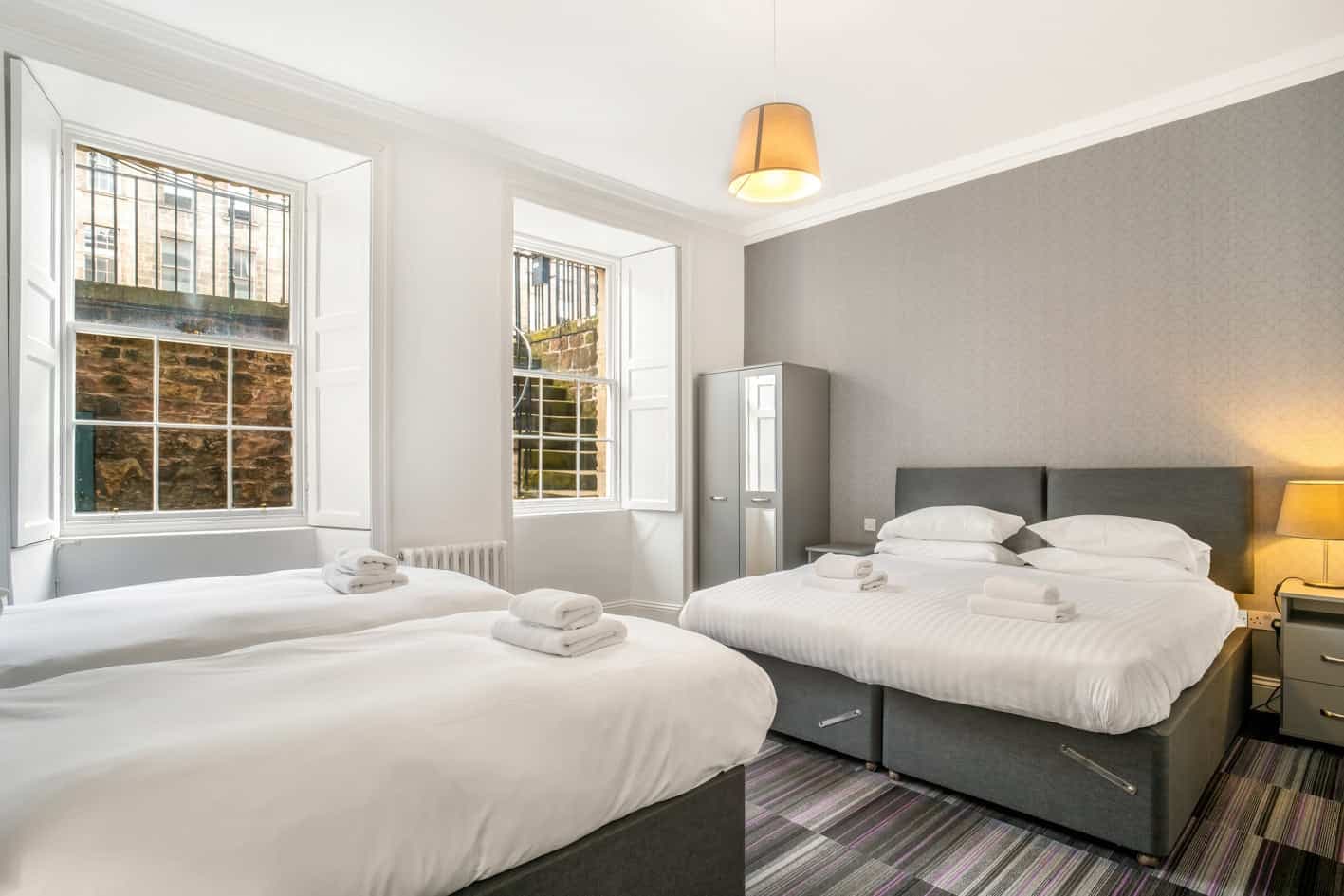Two-Bedroom Apartment at The Place Hotel, Edinburgh, photo 2